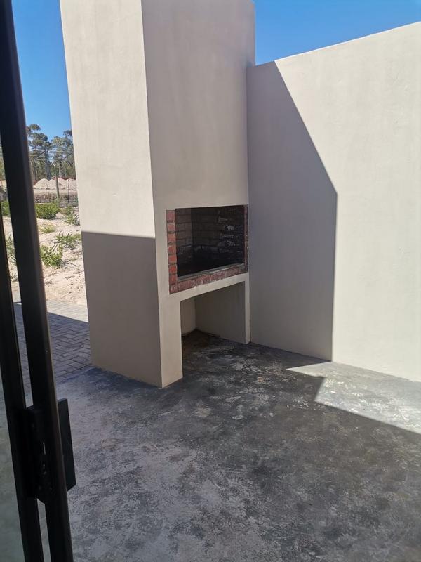 3 Bedroom Property for Sale in Albertinia Western Cape